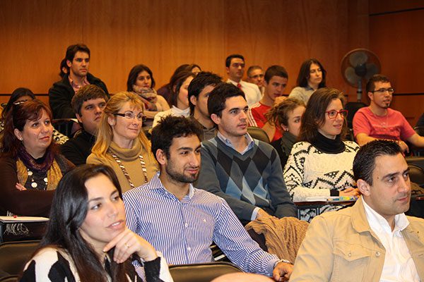 Emprendedores-latinos-tendran-acceso-a-programa-de-la-Universidad-de-Stanford