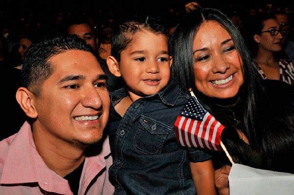 Activistas-de-inmigracion-exhortan-a-mantener-la-calma-frente-al-nuevo-presidente