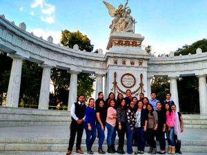 Dreamers-daran-tutorias-de-ingles-a-estudiantes-en-Mexico