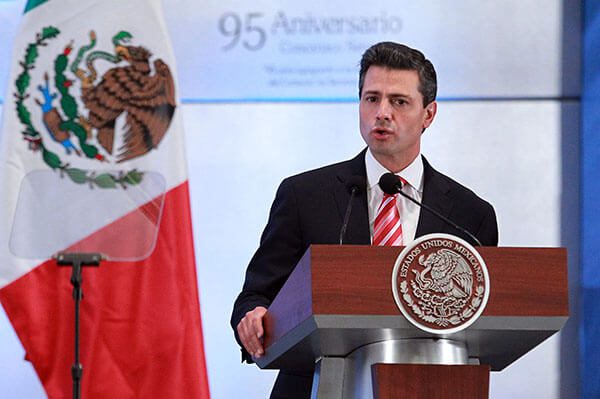 Con-Estados-Unidos-ni-sumision-ni-confrontacion--Pena-Nieto