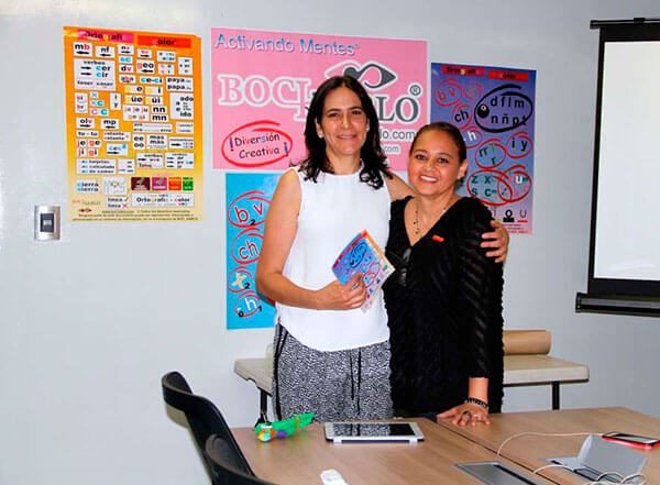 Clases-de-espanol-empoderan-a-jovenes-repatriados