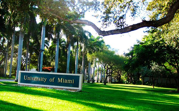 Universidad-de-Miami-extiende-programa-para-los-estudiantes-bajo-programa-DACA