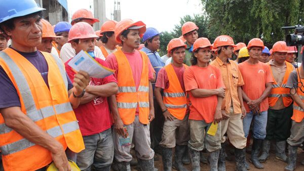 A trabajadores de la construcción que vivan en Houston, les decimos dónde recibir apoyo legal y asesoría sobre sus derechos
