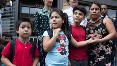 Nueva York emitirá una tarjeta de identidad que incluye a migrantes para obtener servicios de salud con costo reducido