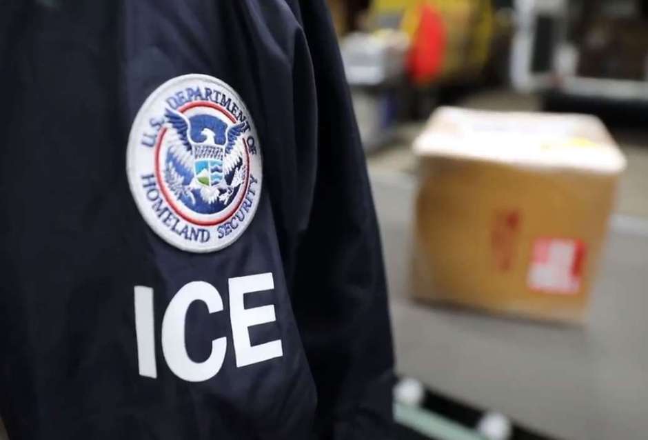 que hacer si ice te detiene