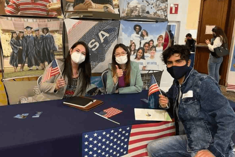 Conoce el programa de trabajo de verano en Estados Unidos para