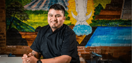 Alfredo Solís, el chef que llevó la cocina callejera mexicana hasta la capital de Estados Unidos