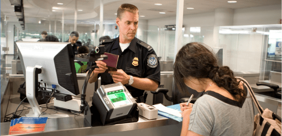 ¿Qué es la sección 212(a) de la INA que define los criterios de inadmisibilidad en EUA?