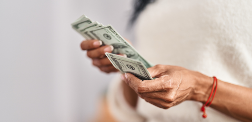 USCIS aumentará tarifas de procesamiento premium a partir de marzo de 2026