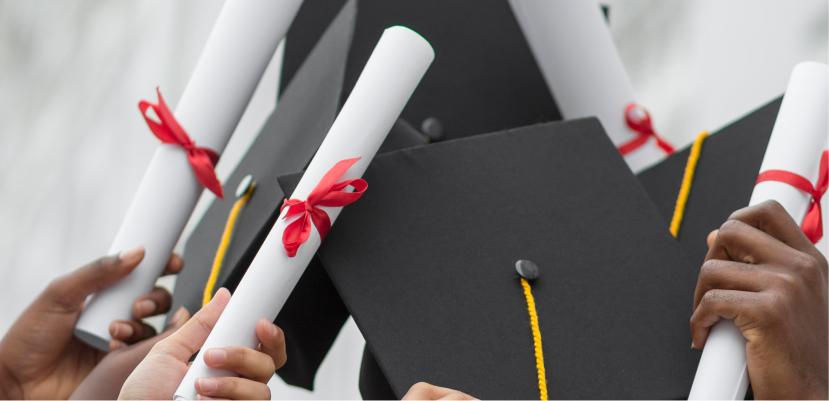 Becas con fecha límite en primavera de 2026 disponibles para universitarios de origen latino