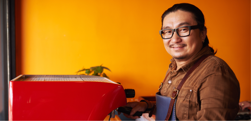 USCIS difunde recursos federales para búsqueda de empleo y derechos laborales