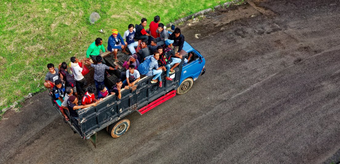 ¿Qué hacer en caso de una redada en tu lugar de trabajo?