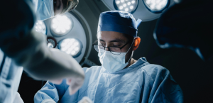 Médicos extranjeros podrán obtener visas para ejercer su profesión en EUA