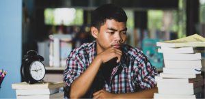 Legisladores de Tennessee fallan nuevamente en intento por limitar derechos de estudiantes sin documentos